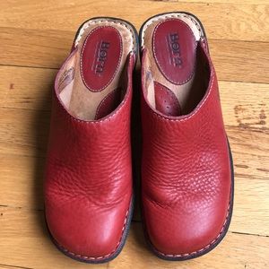 Born Clogs